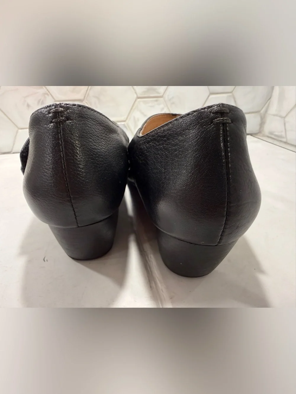 Taos Urge Black Leather Mary Jane Wedge Heel Shoes Size 8 Ankle Strap